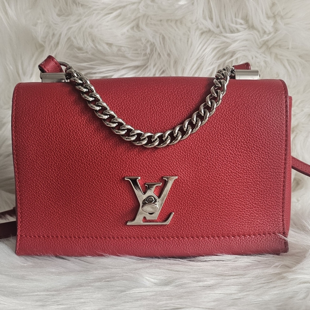♥️ Louis Vuitton Lock Me II ♥️
